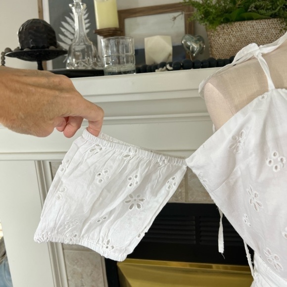 Missguided White Eyelet Mini Belted Dress with Edge Attached Shirt Sleeves - Picture 3 of 14